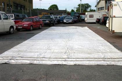 Pressening, troligen för arbetstält 4,8x15,7meter.