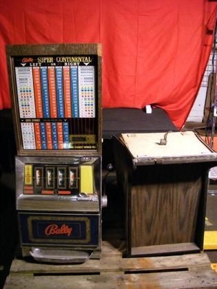 Enarmad bandit Bally