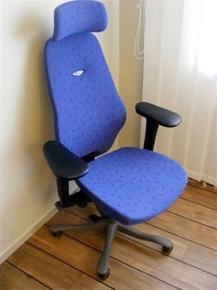 Postfacksskåp, Kinnarpsstol, plåthyllor.