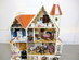 Dockhus med inredning