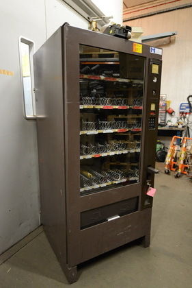 Varuautomat (1)