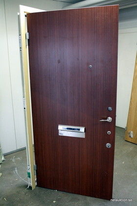 Säkerhetsdörr ca: 92cm