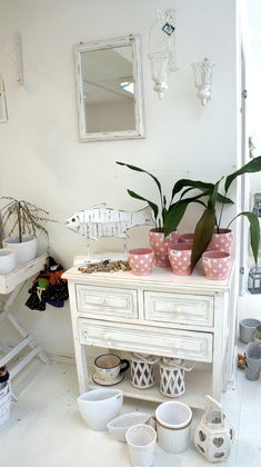 Shabby chic, byrå mm