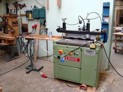 Morbidelli centrumtappmaskin