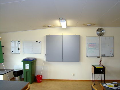 Whiteboardskåp, OH-apparat mm