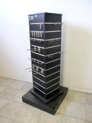 Butiksställ, spårpanel