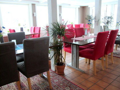 Restaurangmöbler, bord och stolar