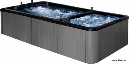 Swimspa med musikanläggning. 
