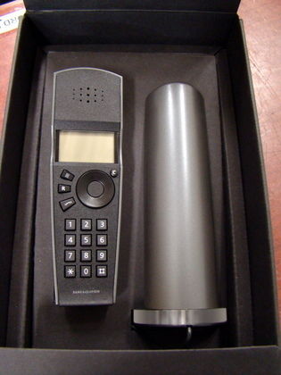 Bang & Olufsen telefon BeoCom 4