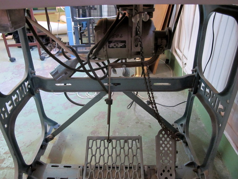 Netauktion - Symaskin, Singer 81