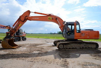 Bandgrävare Hitachi 230