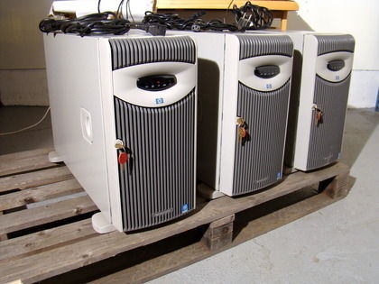 3st servers - HP ProLiant ML370 G3