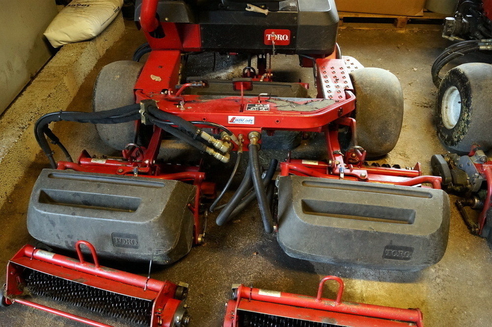 Netauktion Toro 3250D Greensmaster / greenklippare (2)