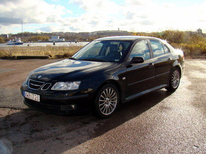 SAAB 9-3 1.9TID -05 (XWR726)