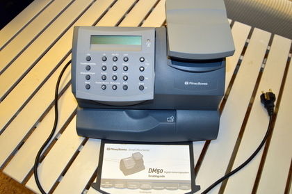 1 st Pitney Bowes frankeringsmaskin