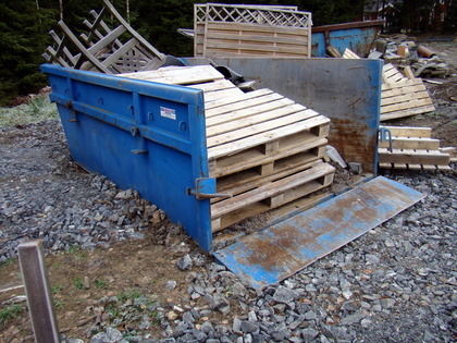 1st Liftdumpercontainer