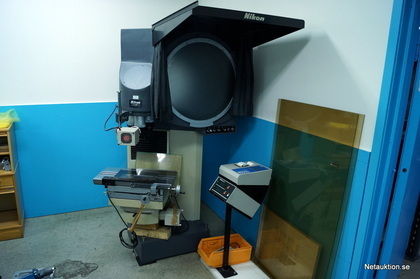 Nikon V-24B Profile Projector 