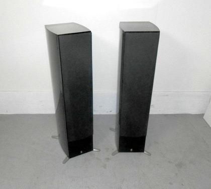1 par högtalare, Yamaha NS-777