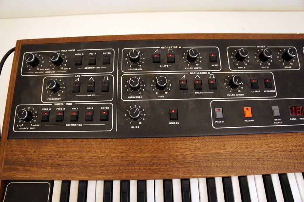 Netauktion Analog synth, Sequential Circuits Prophet 5