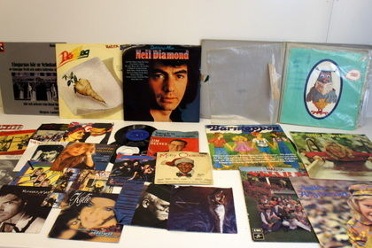 LP-skivor och vinylsinglar