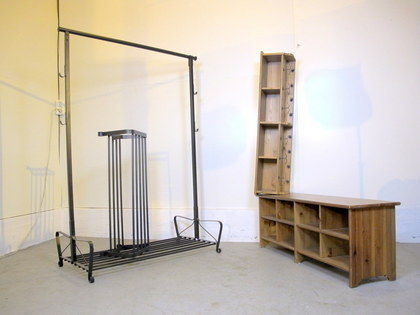 Hallmöbler; bänk, klädställning, hatthylla & skoställ