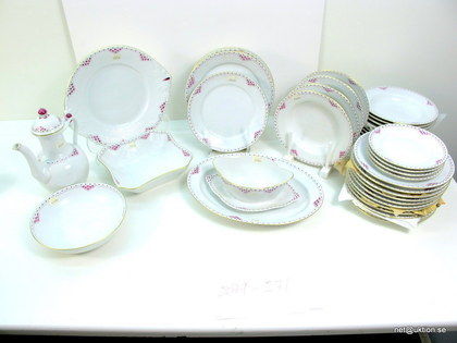 45st delar porslin, Princess Purpur, Royal Copenhagen