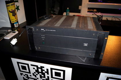 NAD 218 THX förstärkare
