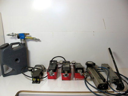 Hydraulikpumpar, hand och fotpumpar