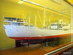 Stort modellfartyg i glasmonter, M/S Sudan