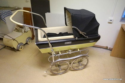 Retro barnvagn