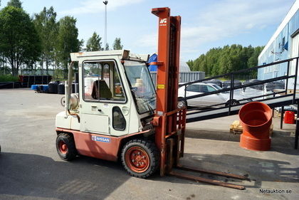 Gasoltruck, Datsun