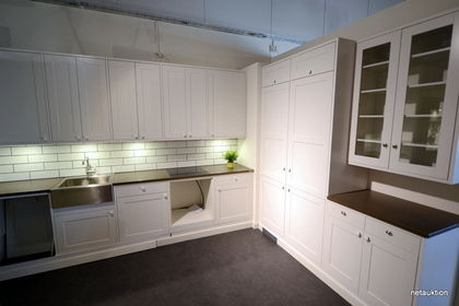 Demokök, Sentens Land