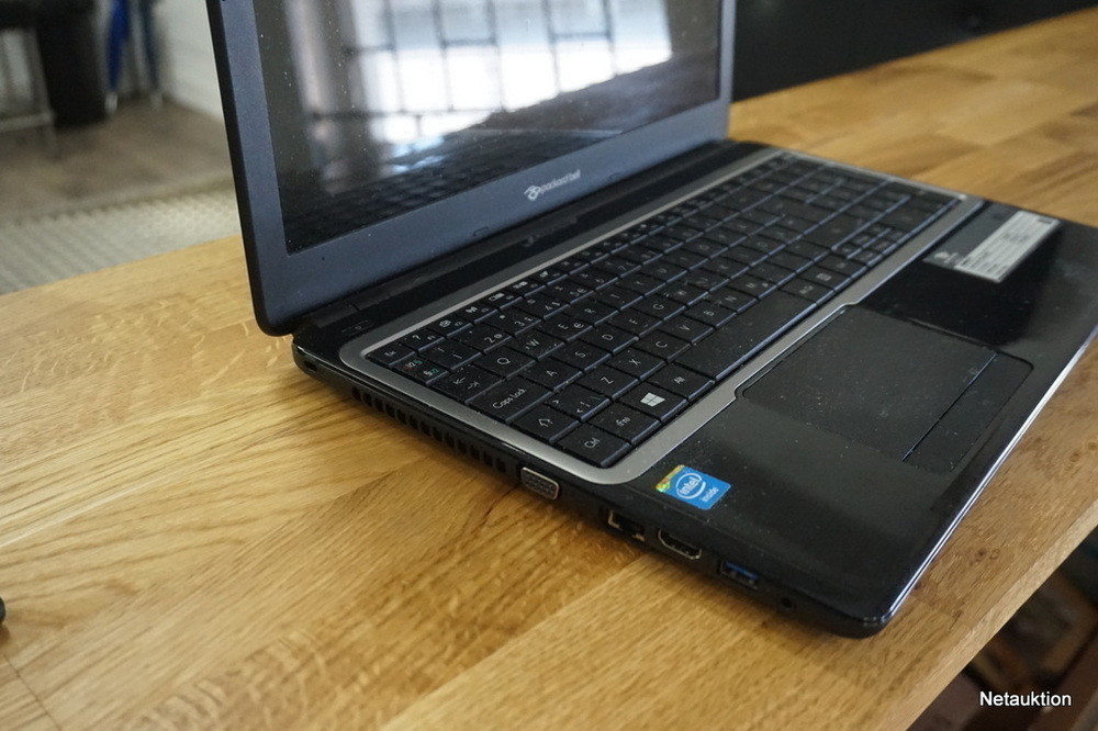 Netauktion - Bärbar dator Packard Bell