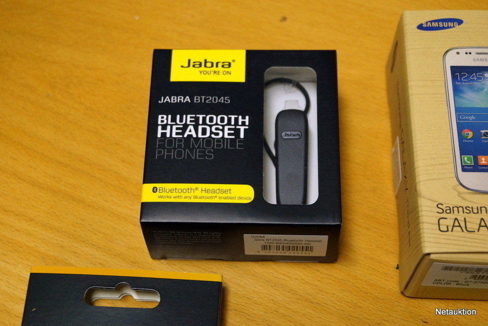 Netauktion Mobiltelefon, modem & headset (2)