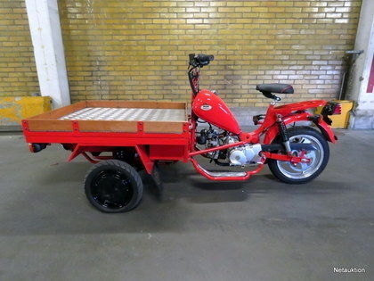 EL-Flakmoped, MGB Delivery Hybrid Röd