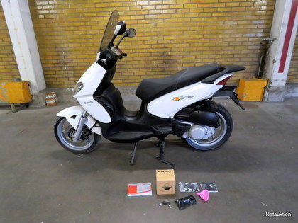 Motorcykel, Benelli CaffèNero 250 (YEH395) -13