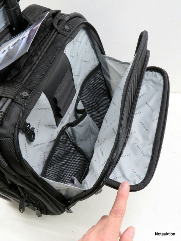 Netauktion - Till salu via auktion Travelpro Rolling Overnighter