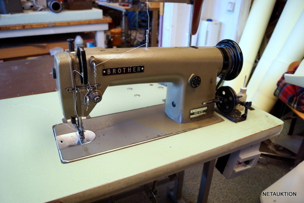 Netauktion Industrisymaskin, Brother DB2B797