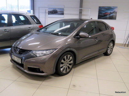Honda Civic 2.2 I-DTEC 5DR (NGO560) -13