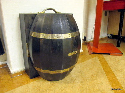 Litet barskåp