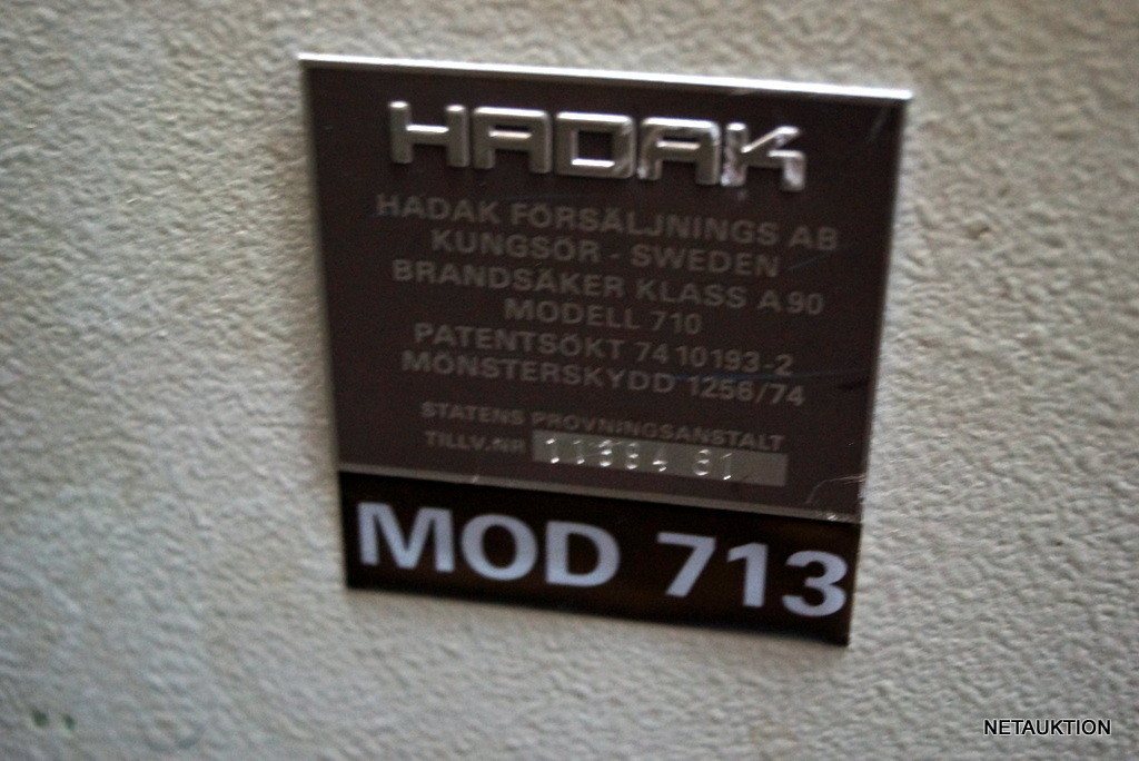 Netauktion - Kassaskåp, Hadak