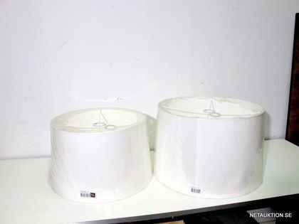 2st vita lampskärmar
