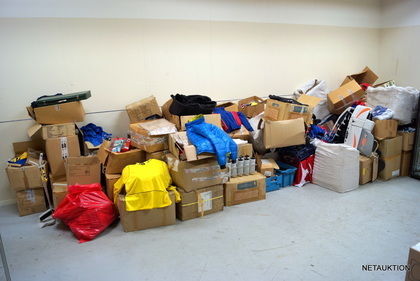 Stort parti kläder & idrottsrelaterat