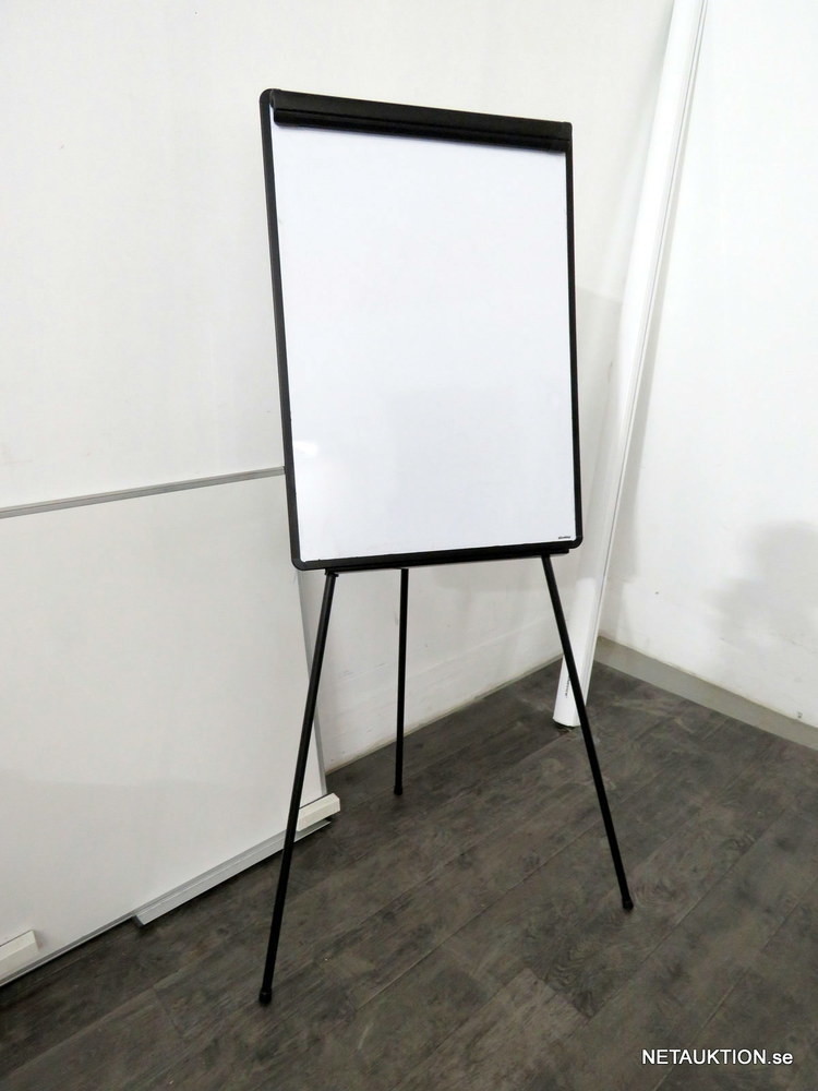 Netauktion - Whiteboards bl.a på stativ