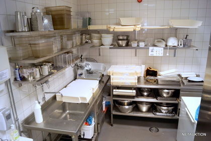 Tårtlådor, baktillbehör, kantiner mm 