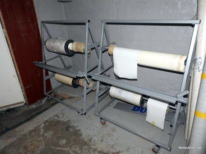 Två mattvagnar med kniv