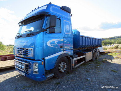 Lastväxlare med grusflak, Volvo FH12 (WBC235)