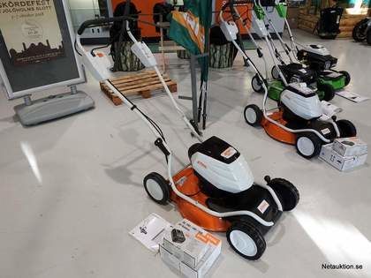 Gräsklippare med batteri, RMA 2 RT (1)