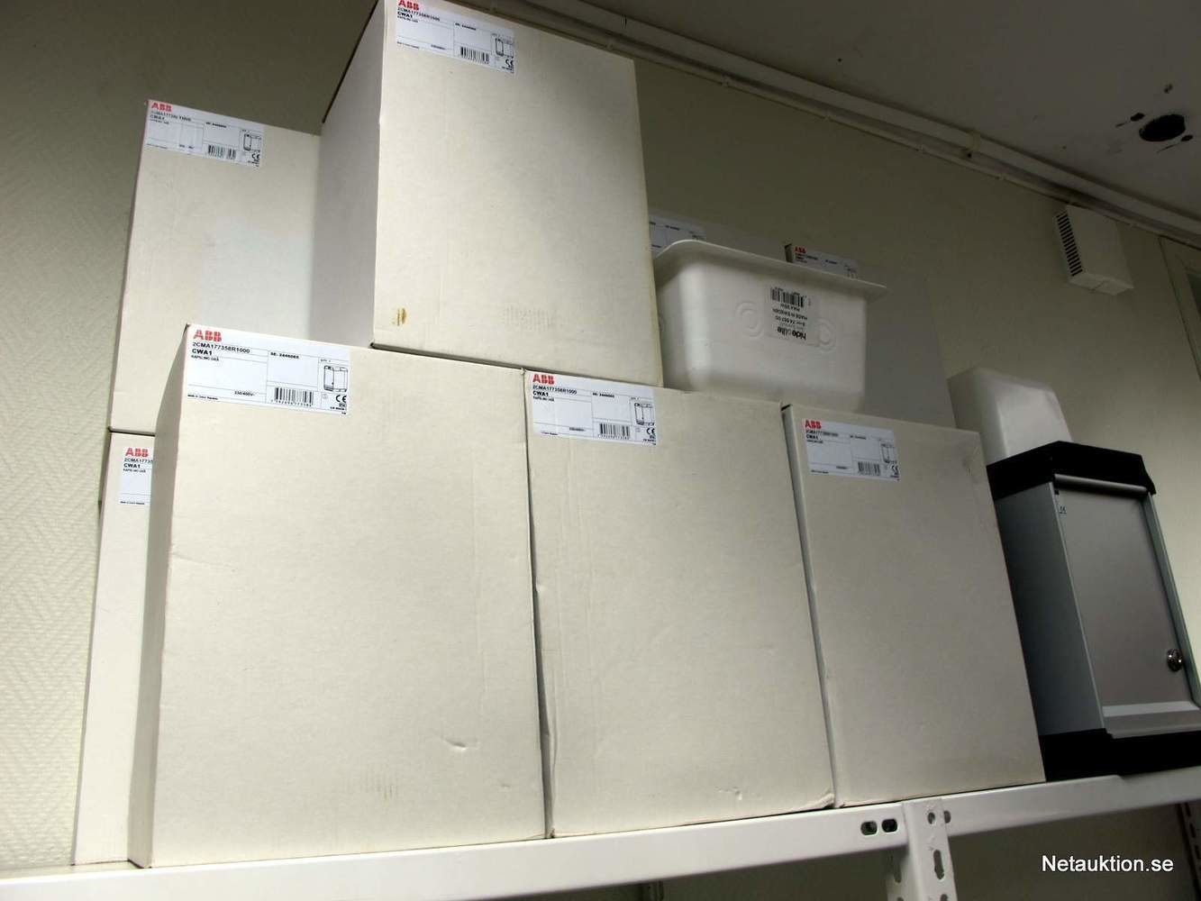 Netauktion - Elskåp för parkering, ABB