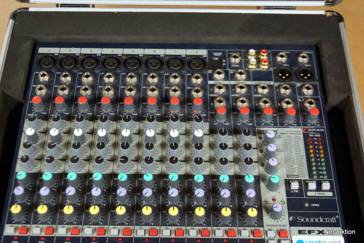 Netauktion 8 kanals mixerbord, Soundcraft EFX8